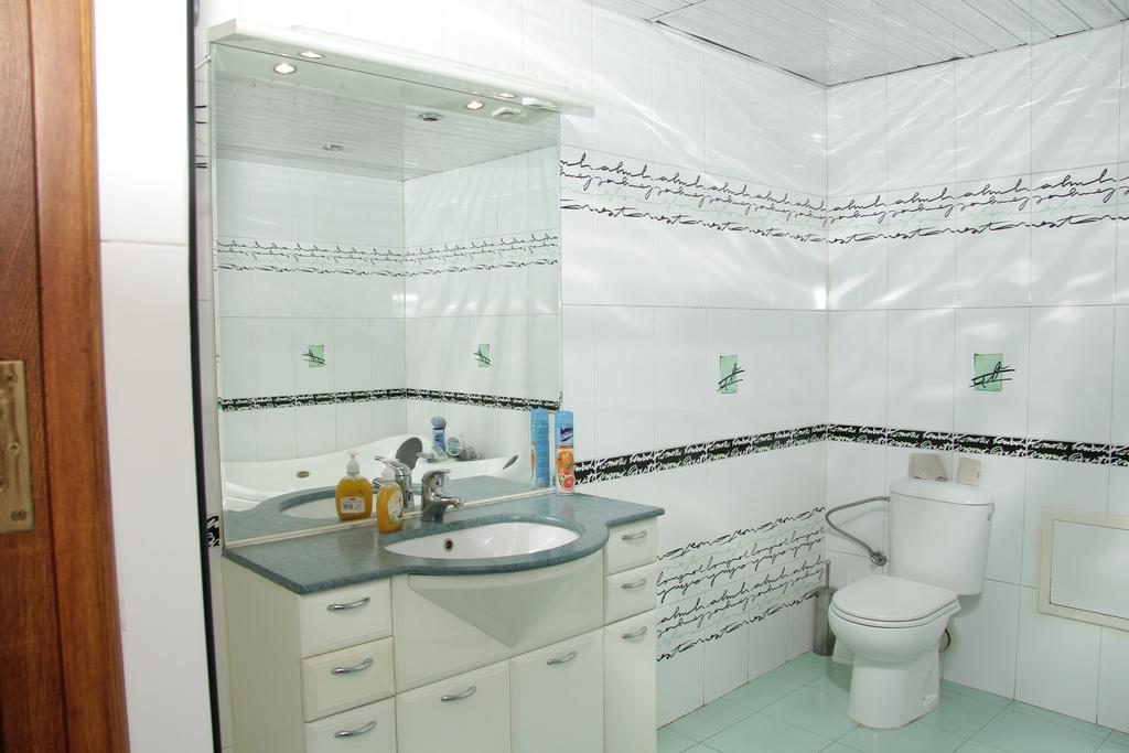 Rafael Hostel Jerevan Buitenkant foto